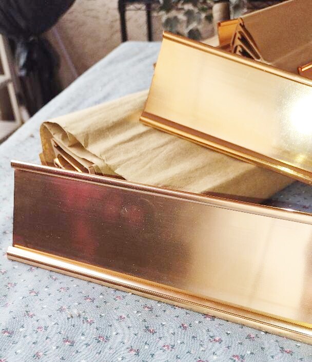 BRIGHT GOLD COLOR ANODIZED ALUMINUM Office Desk Name Plate Holder – 2″ x 8″