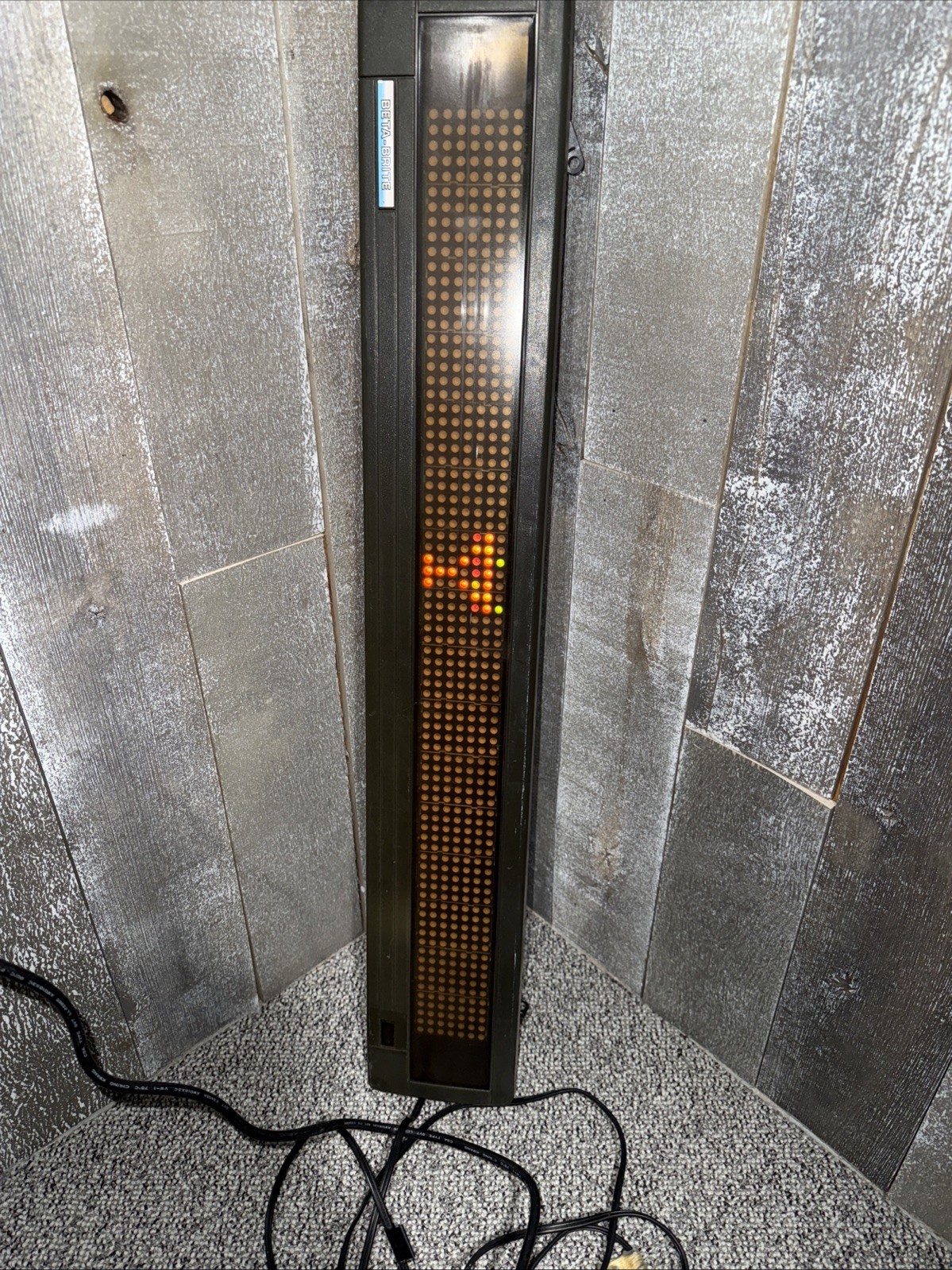 Adaptive BetaBrite 26″ Programmable LED Sign Model 213C *no Remote* Read
